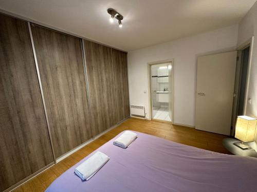 3 Bedroom Apartment in City Center with Balcony View, Брюссель (фото 9)