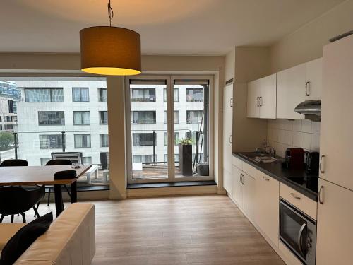 3 Bedroom Apartment in City Center with Balcony View, Брюссель (фото 6)