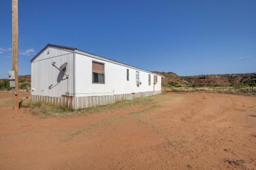 Santa Rosa Home with Mtn View and WiFi - Near Blue Hole - image 13