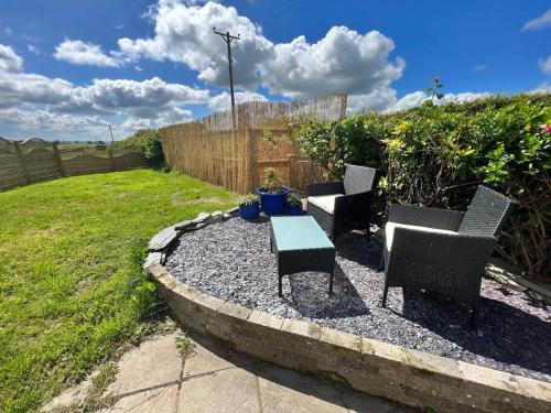 2 bedroom holiday home in the heart of west wales in Llangynin