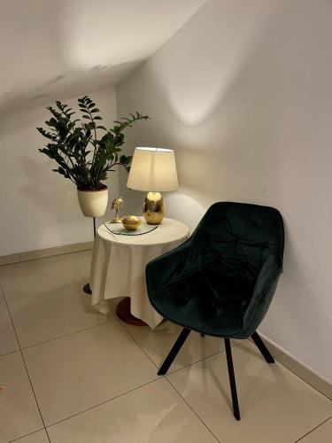 One-Bedroom Apartment with Patio image 7