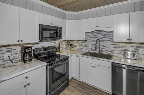 Gulf Front Home in Seagrove Beach FL with 3 Bedrooms and 3 Bathrooms home - image 5