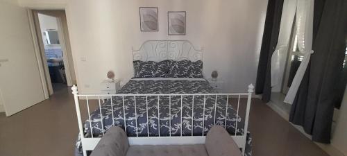 BALLARHOUSE 1
