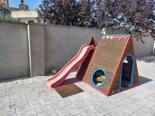 Parque infantil, Apartamento El Maset in Tarrega