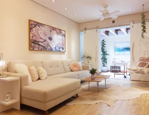 Live House Boutique Hotels in มูกา