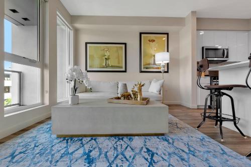 4 Hight Loft Marina de Lux - image 8