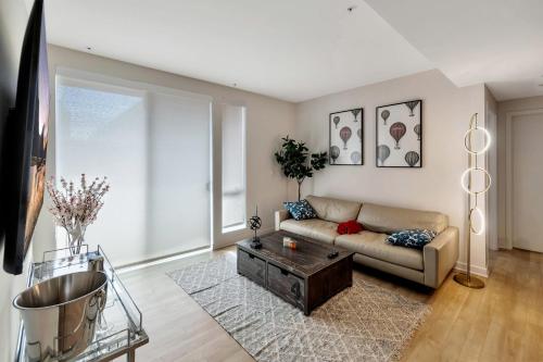 5 Heart of Santa Monica apartment, Los Angeles (fotografie 7)