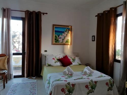 Guest room near historical center