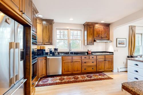 Meadow View Retreat in Stowe, USA