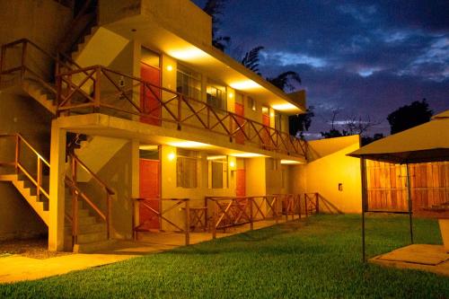 . Ecolodge Huaca Piedra