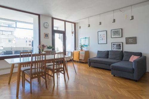 Family apartment in the city centre - FREE parking garage, Lublaň (fotografie 3)