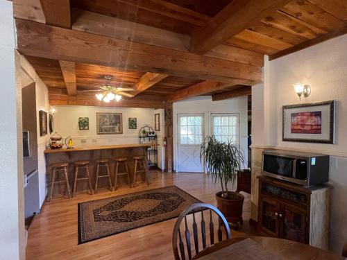 Berkshire Inn in Groveland (CA)