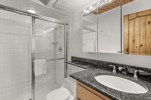 Chateau Dumont Unit 9 - image 2