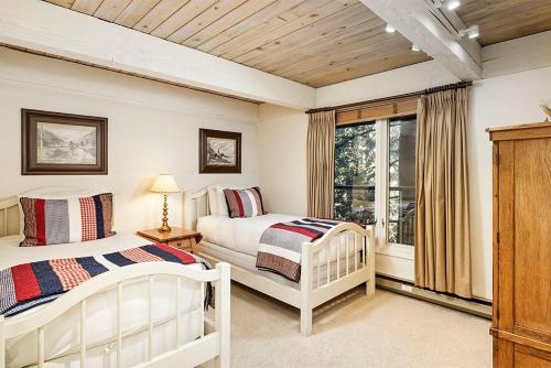 Chateau Eau Claire Unit 22 - image 10