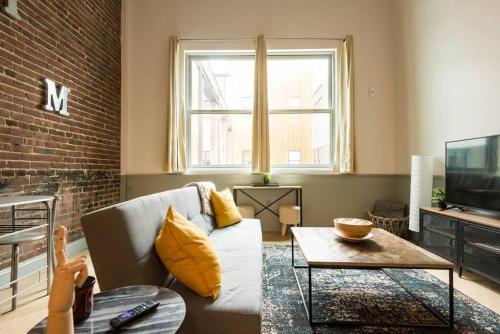 Trendy Condo! Close to everthing Downtown in Birmingham, USA