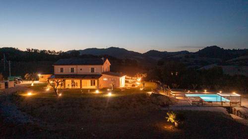  CASAL DEL SOLE - La Ginestra in Montefelcino