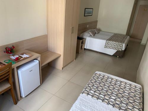 Standard Triple Room image 4