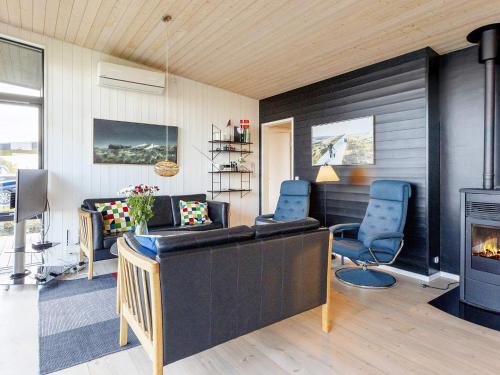 8 person holiday home in L gstrup