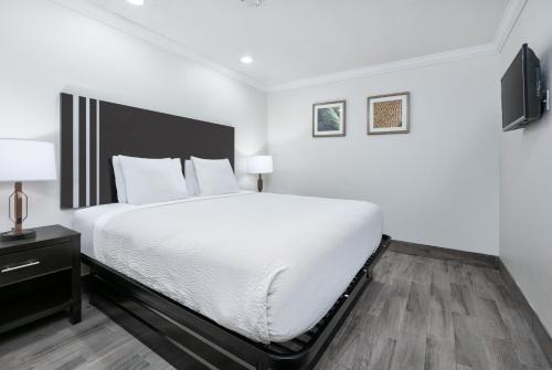 Ramada by Wyndham Diamondhead I-10 Gulfport