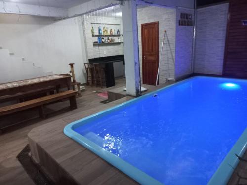 CASA TEMPORADA COM PISCINA