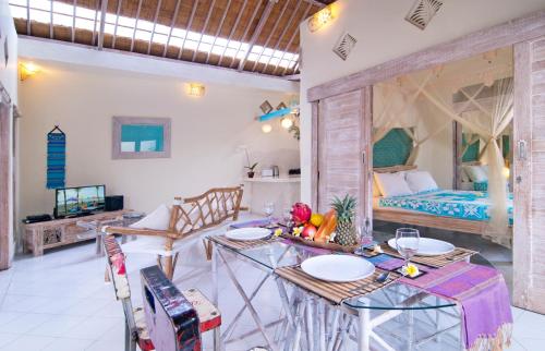 Two-Bedroom Villa image 8