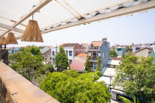 HY Local Budget Hotel by Hoianese - 5 mins walk to Hoi An Ancient Town near Chon Mon A La Carte