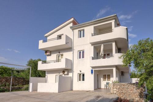  Apartments Marković, Pension in Stari Grad