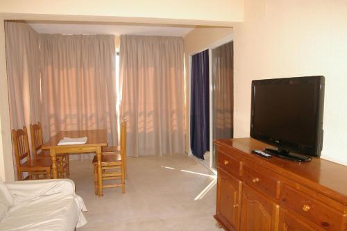Apartamentos Torre Levante - Arca Rent - image 5
