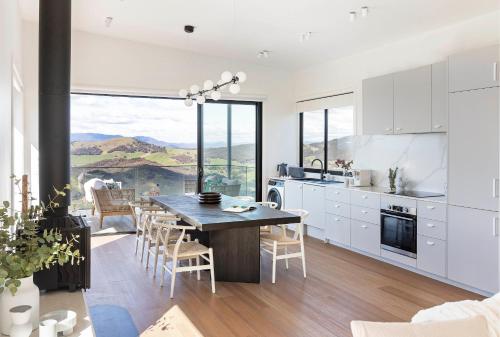 The Bella Vista by Mt Bellevue in Myrrhee