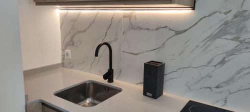 Precioso apartamento de diseño para 4-6 personas VT-55212-V, Valencie (fotografie 7)