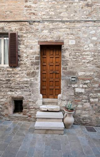  Casa Stella appartamento in centro su 3 piani ingresso indipendente in Gubbio