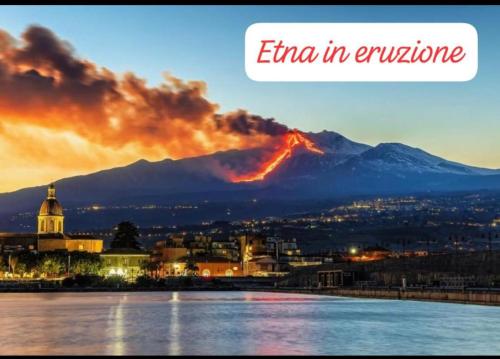 Villa Euthalia pool and jacuzzi Etna e Taormina