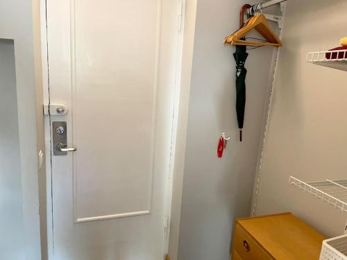 Cosy small apartment, free parking, near Old Town, Tallinn (foto 9)