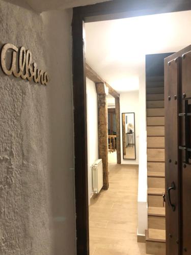 Вхід, Casa de los Abuelos Albino in Лєганес