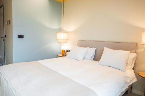Superior Queen Room image 4