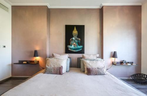 Elite LUX Holiday Homes - Luxe 2BR Stunning Burj Khalifa View Downtown Dubai - image 10