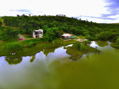 Sítio defronte Lagoa Lagoa na Serra do Cipó