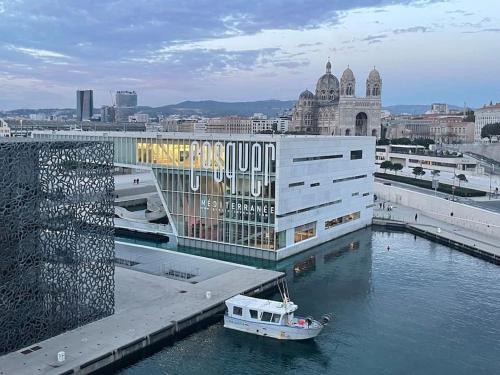 Charmant Studio Quai Joliette, Marseille