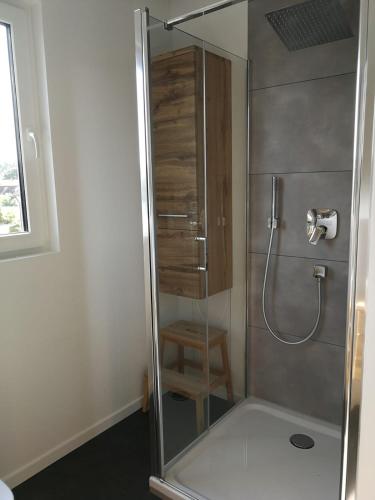 Bathroom, Gastezimmer mit eigenem Bad in Reihenmittelhaus in Feucht