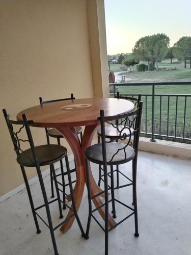 Facilities, Suite Deluxe vue sur Golf near Parking de la Gerbe
