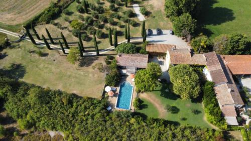 Le Mas des Perrines Maison d’Hôtes