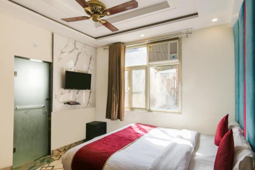 HOTEL DUBAL RR NEAR NEW Delhi railway station