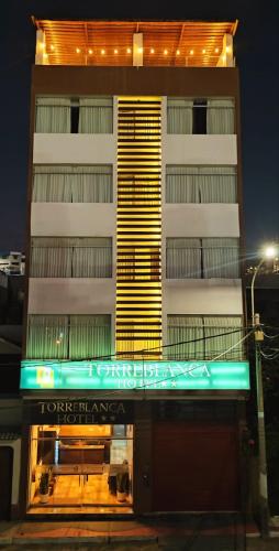 . Torreblanca Hotel