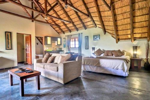 . Leopard Chalet - Solar System