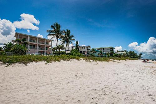 Ocean Sands in Indian Rocks Beach