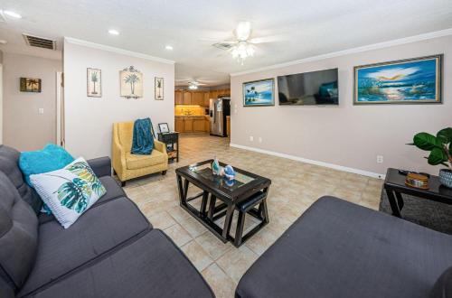 Sweet Escape Cottage - image 7