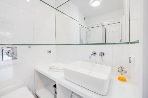 Two-Bedroom House image 10