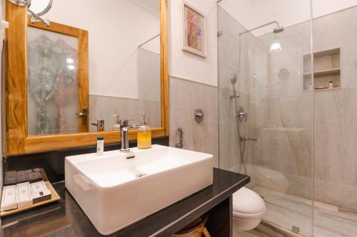 Superior Double Room image 4