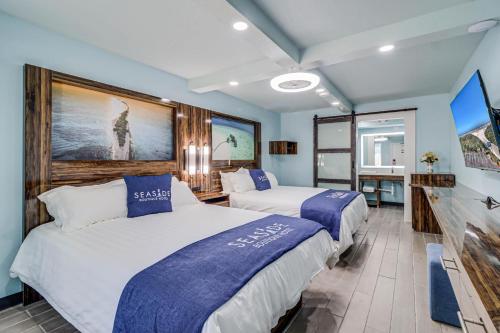 Seaside Boutique Hotel, Waves At Your Doorstep