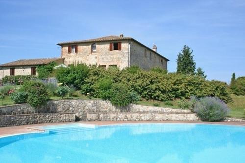  San Donnino by PosarelliVillas, Pension in Corsano bei Recenza